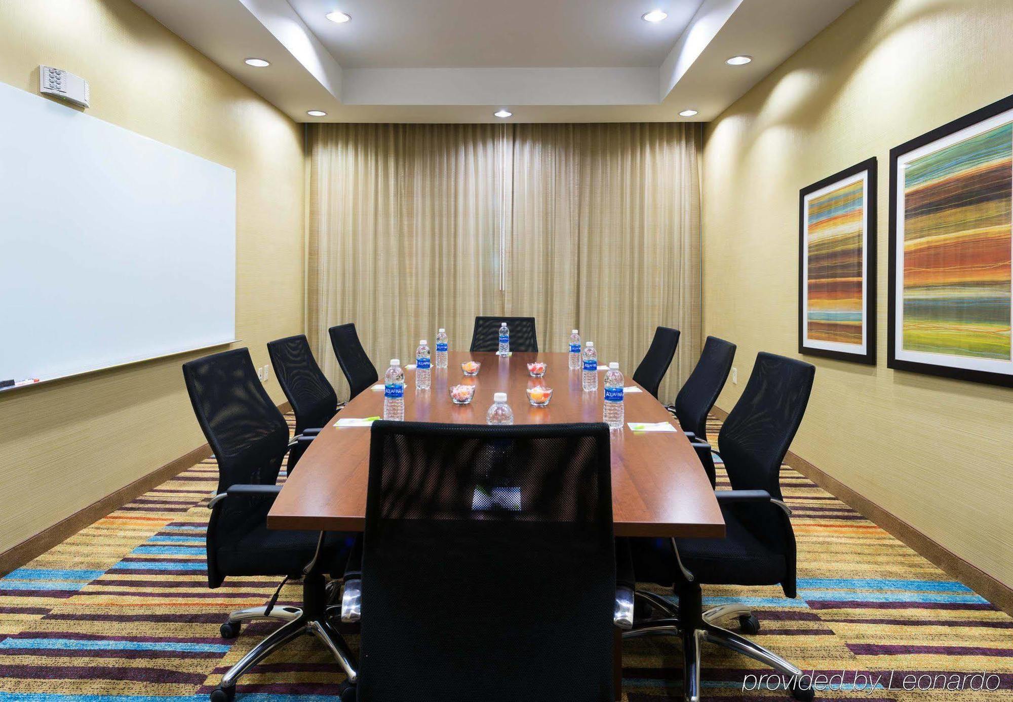 Fairfield Inn & Suites By Marriott Форт-Стоктон Екстер'єр фото